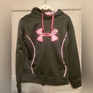 Under Armour Green and Pink Semi-Fitted Top